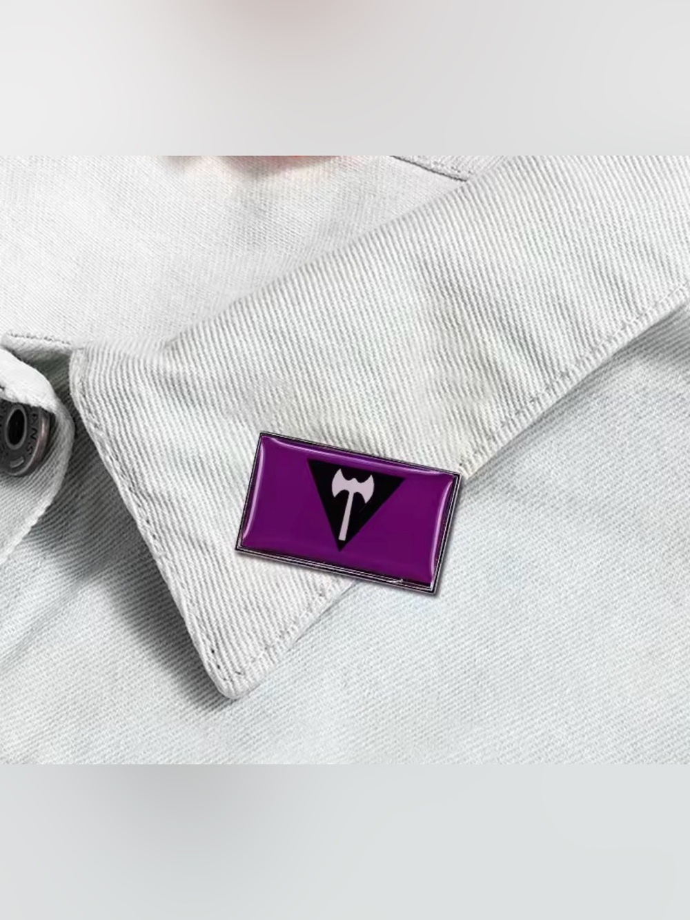 1 LGBTQ+ WLW Lesbian Small Pride Rectangular lesbian Purple & Black labrys Pin - Picture 6 of 14
